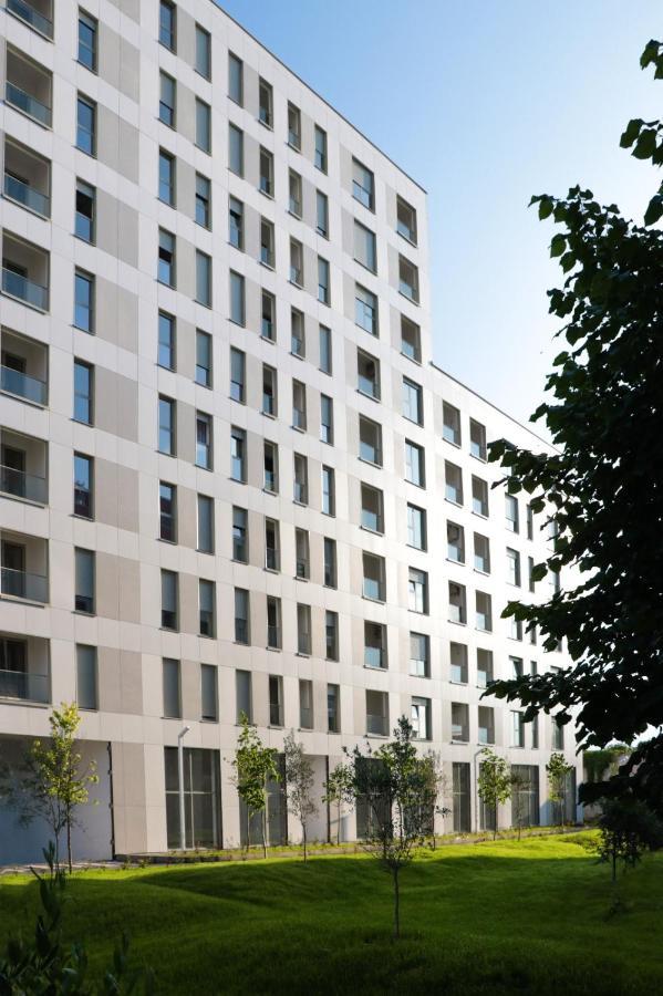 Bed and Breakfast Luxury Rooftop 23 Тирана Екстер'єр фото